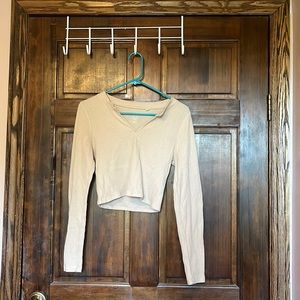 PacSun long sleeve cream/tan crop top size small. Never worn before.